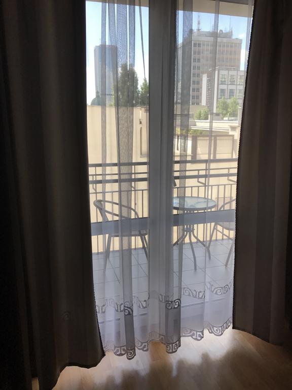 West Apartament Marszalkowska 87 ワルシャワ エクステリア 写真