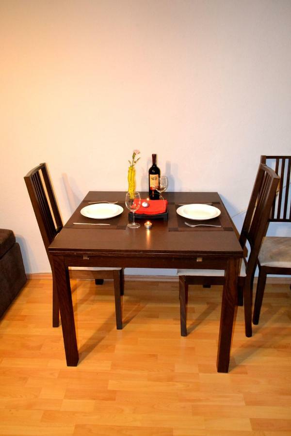 West Apartament Marszalkowska 87 ワルシャワ エクステリア 写真